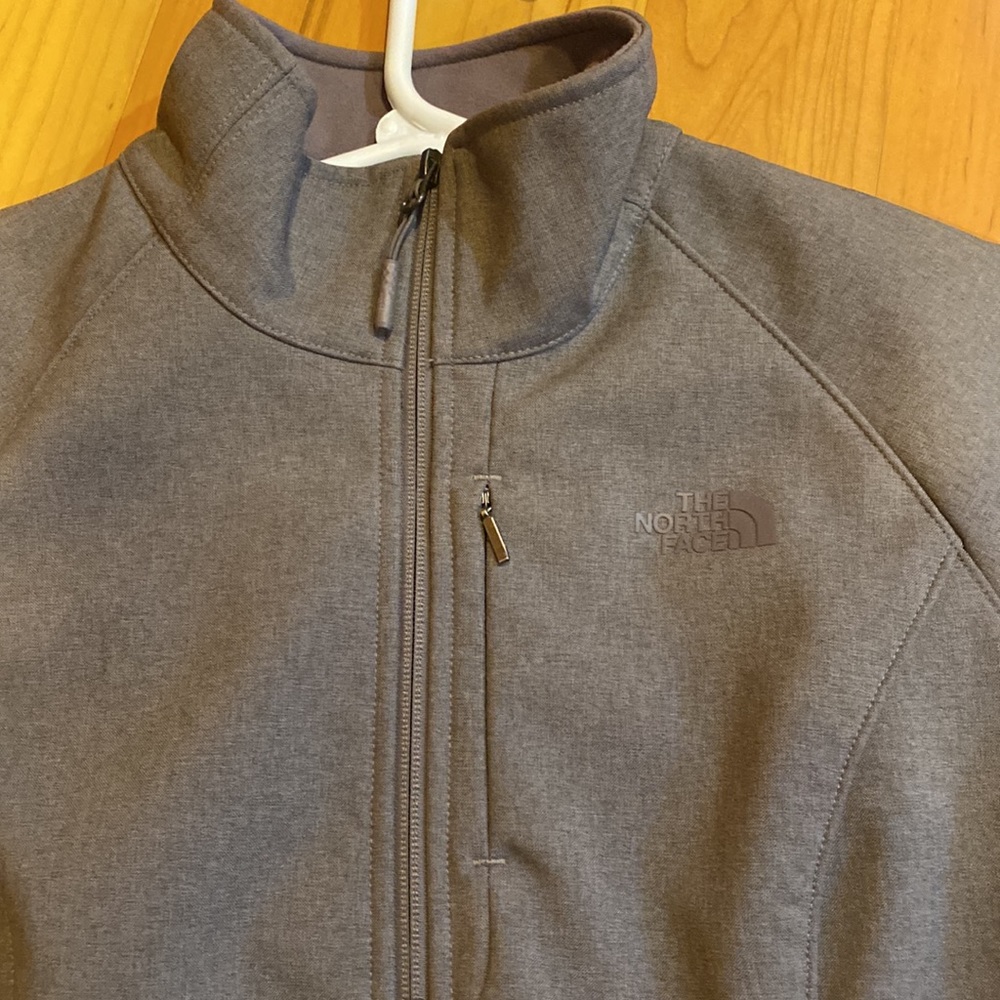 The North Face size Large gray jacket - Picture 2 of 6